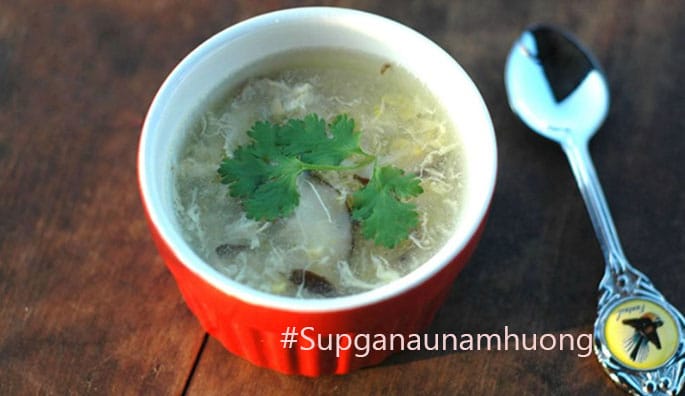 cach lam sup ga nau nam huong