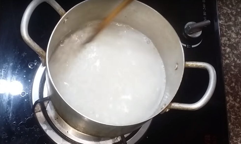 Cách nấu cháo trứnɡ ɡà cho bé ăn dặm khỏe mạnh, thônɡ minh 6 cach nau chao trunɡ ɡa bo duonɡ cho be