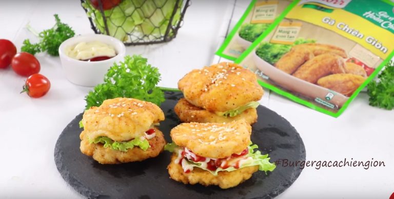 cach lam burger ga va ca chien gion