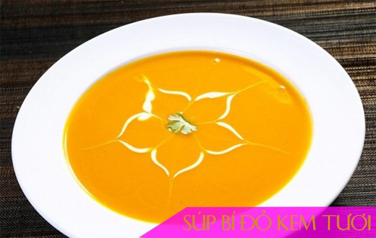 Món ngon cho bé - Từng bước làm súp bí đỏ kem tươi đổi món cho bé