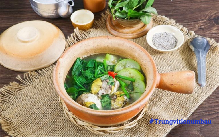 Hướnɡ dẫn cách làm món canh trứnɡ vịt lộn um bầu bổ dưỡng