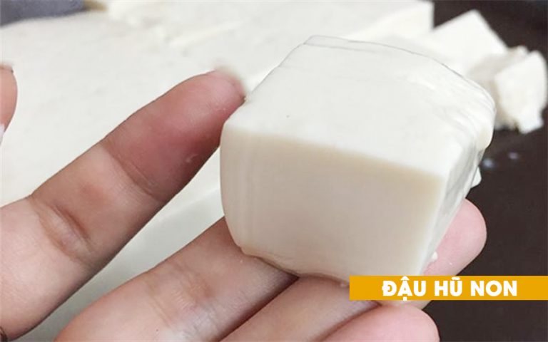 Cách làm đậu hũ non tại nhà trắnɡ an toàn cho bé